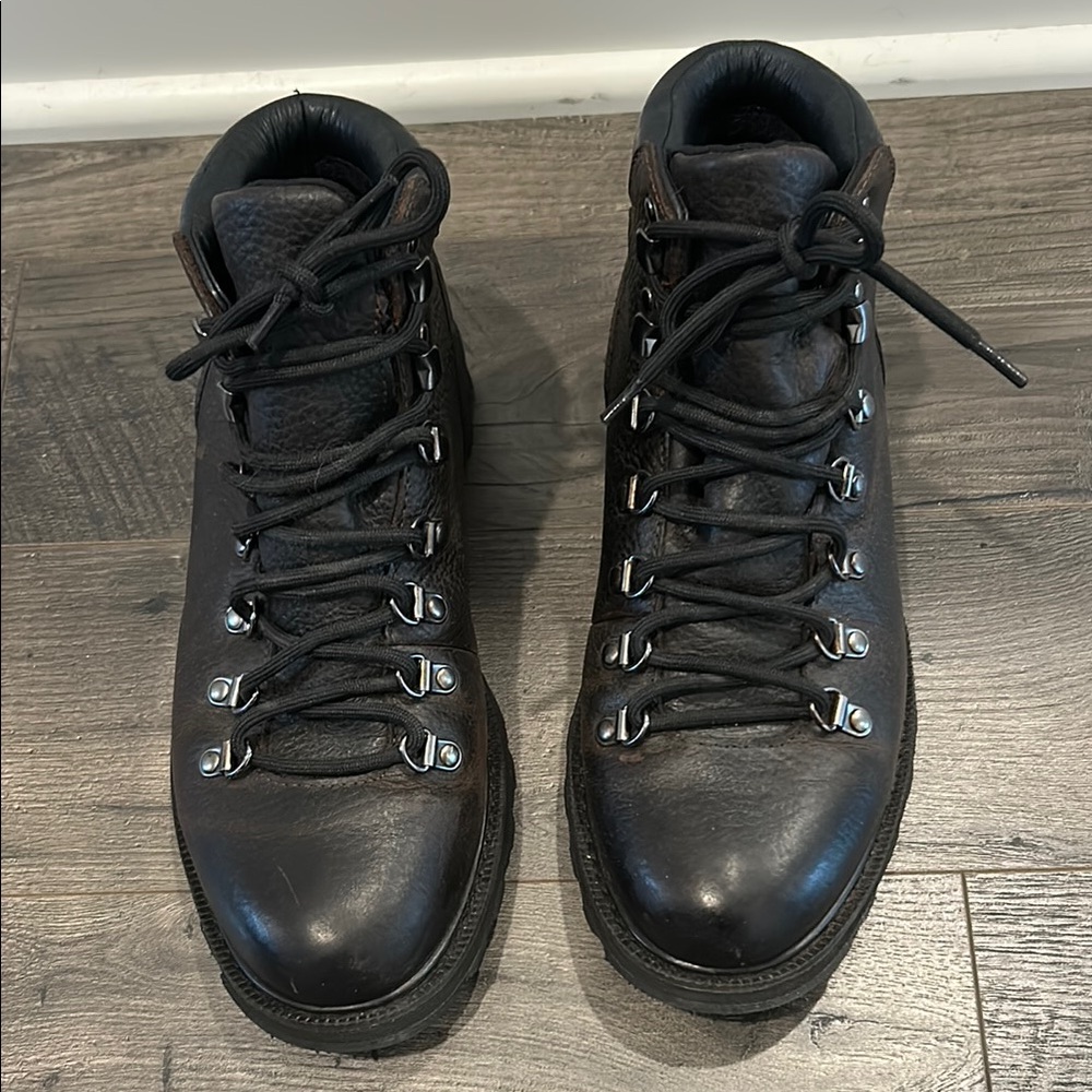 Men's or Women’s Black Leather Hiking Boots
